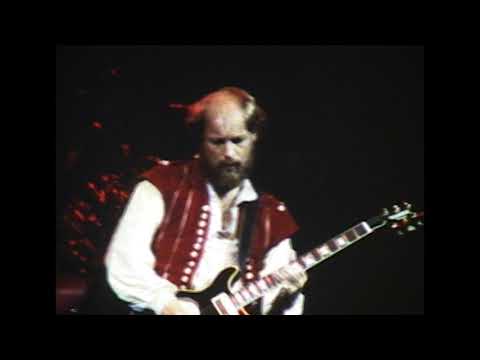 Jethro Tull Live US Tour October 1982 09 Martin Barre Guitar Instrumental