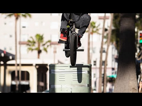 Games bmx courage Adams