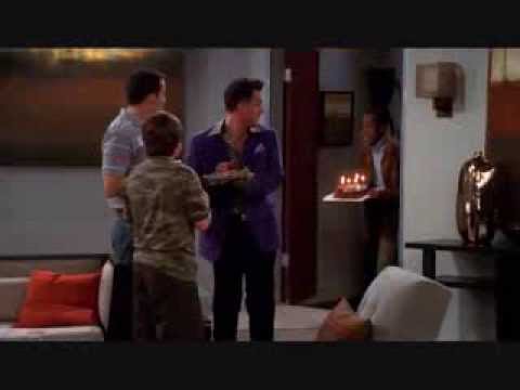 Dva a pol chlapa - Charlie a čínsky chlapec