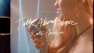 Kadr z teledysku Talk About Love tekst piosenki Kate Hudson