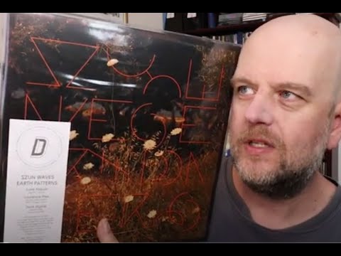 PROG REVIEW 805 - Earth Patterns - Szun Waves (2022) ALBUM REVIEW DINKED EDITION