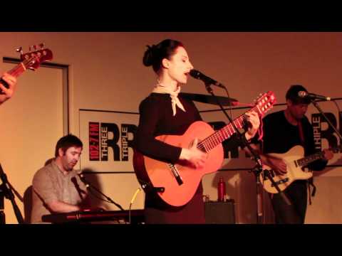 The Orbweavers - You Can Run (Live at Triple R)