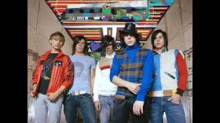 Keep The Party Alive - Family Force 5