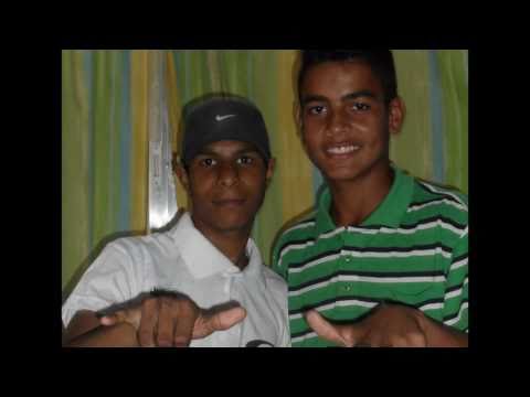 Mc's Felipinho&Douglinhas - Kit Embaçado [BY : GEZINHO]