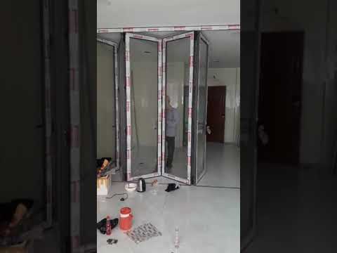 CỬA NHÔM 5 CÁNH XẾP TRƯỢT