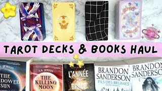 Little books & tarot decks haul because I needed dopamine 🙃(hidden gems alert 🔔)