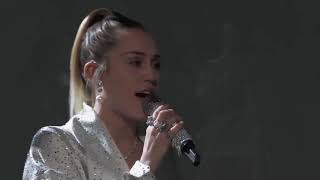 Brooke Simpson and Miley Cyrus: &quot;Wrecking Ball&quot; (The Voice Season 13 LIVE Finale) SECOND PART 2/2