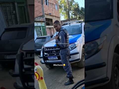 Vamos conversar ou brincar de pique esconde ? #viral #policia #engraçado #humor