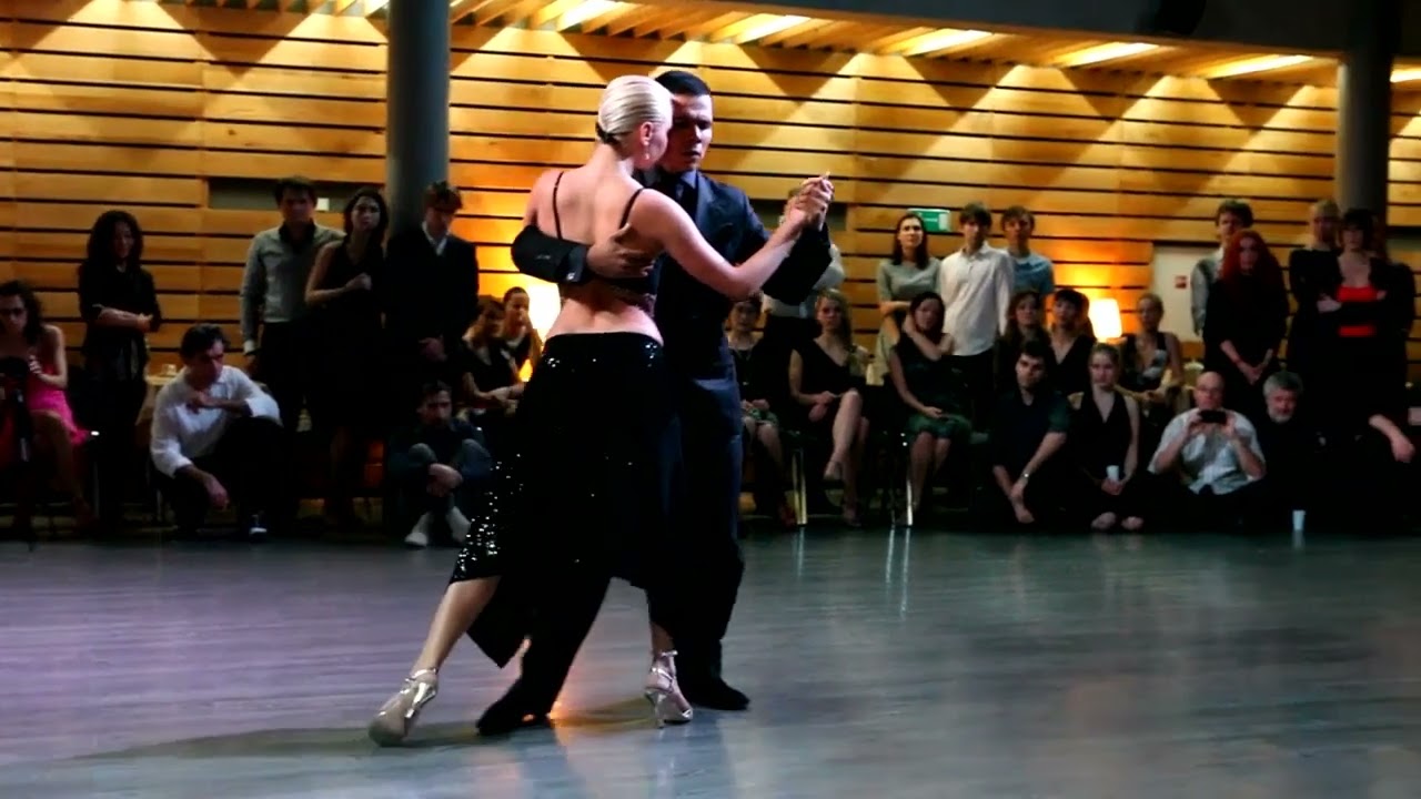 Video thumbnail for Sebastian Arce & Eleonora Kalganova dance Osvaldo Pugliese's Pata Ancha