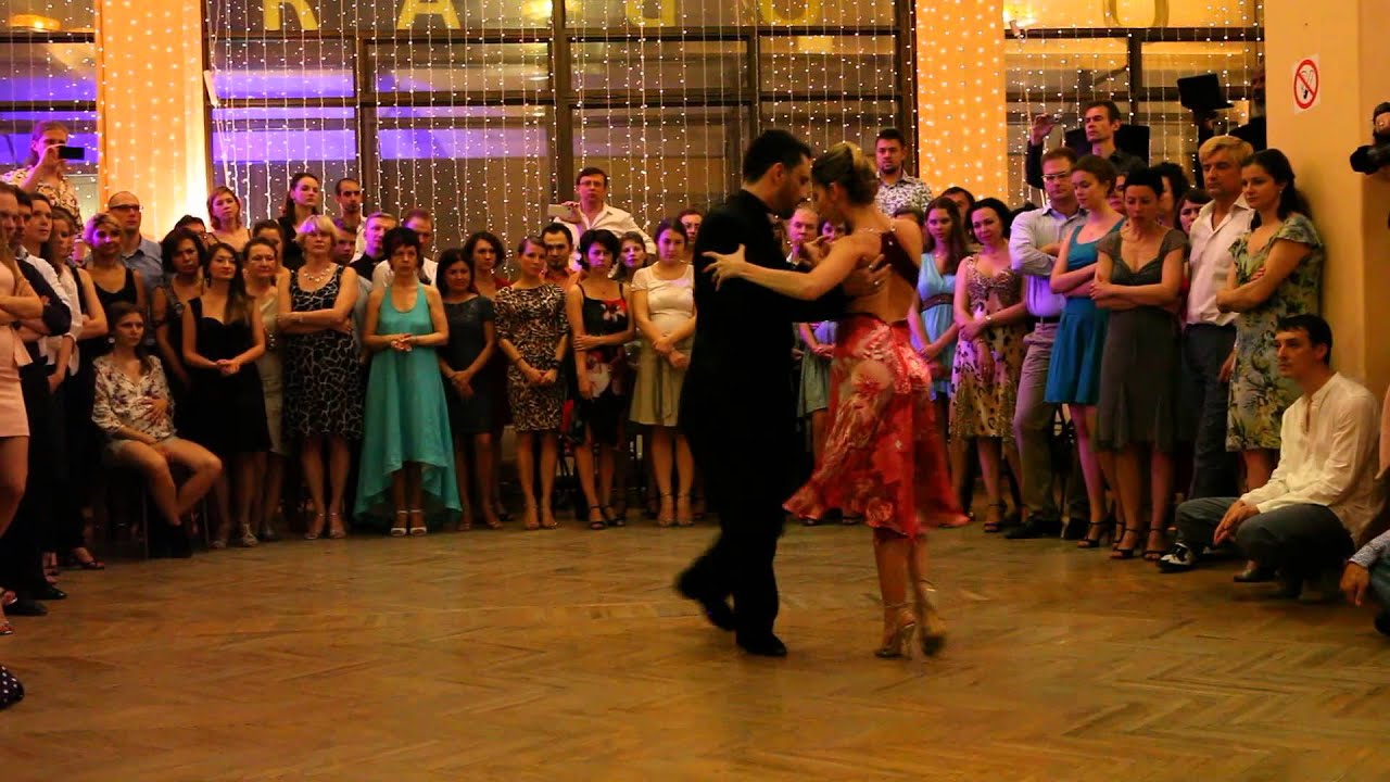 Javier Rodriguez & Noelia Barsi 2/4 Milonga "El Calor"