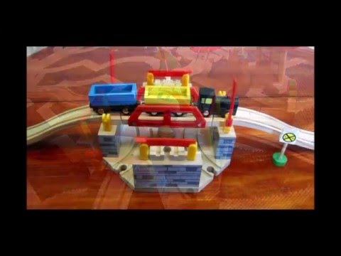 iPlay iLearn Wooden Train Track Bridge- compatible with Brio and Thomas the Train wooden tracks