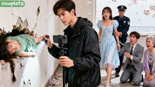 Mi hermana malvada me y ocultó mi cuerpo en la pared… hasta que este CEO apareció y reveló la verdad