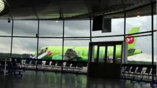 preview picture of video 'St. Petersburg Pulkovo Airport 聖彼德堡機場 day 10 - 8 ( Russia )'