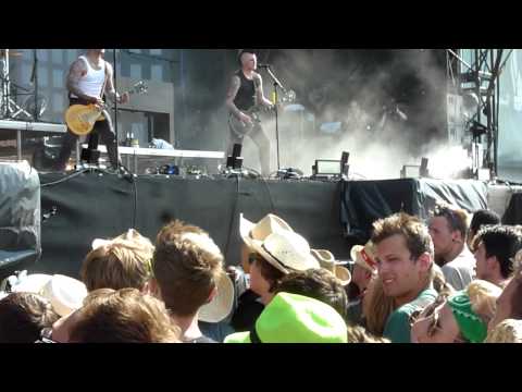 Broilers - Ist da jemand live Southside Festival am 22.06.2014