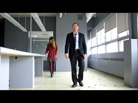 와... 미쳐버린 몰입감으로 18분을 순삭시키는 《힘을 숨긴 전직 CIA 블랙 요원..》의 레전드 첩보 액션 [영화리뷰 결말포함]