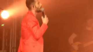 Nesli - Dimmi Che Vuoi Che Sia live @ Velvet Rock Club (Andrà Tutto Bene Tour 2015 - Rimini)