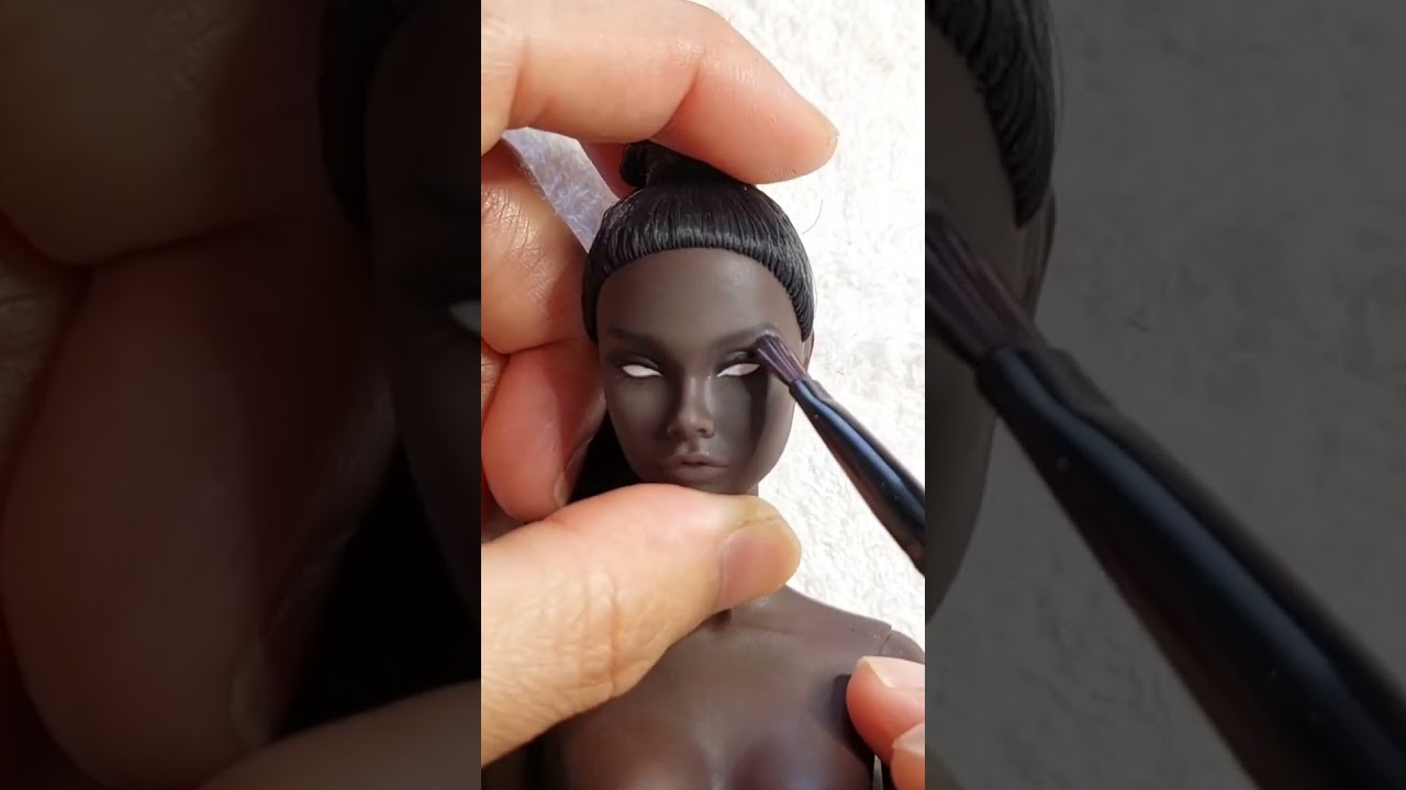 #art #dolls #dollcollector #repaint #dollrepaint #tutorial #dollartist #fashiondoll #poppyparker