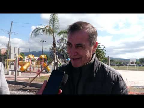 Mejoras en el equipamiento en la plaza Hipólito Yrigoyen y pavimentación de calle Pedro del Portal