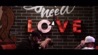 El alfa el Jefe Ft Farruko - Un papi que la Mima [ Official Music Video ]