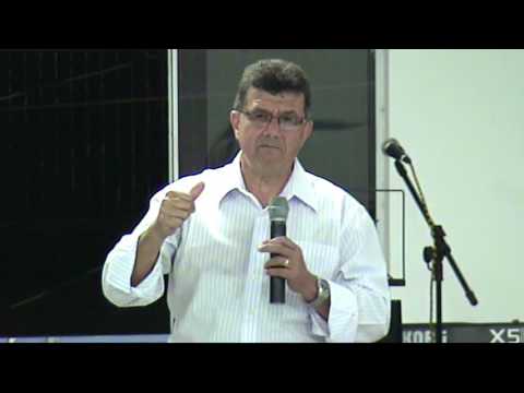 Vinho novo em odre velho.