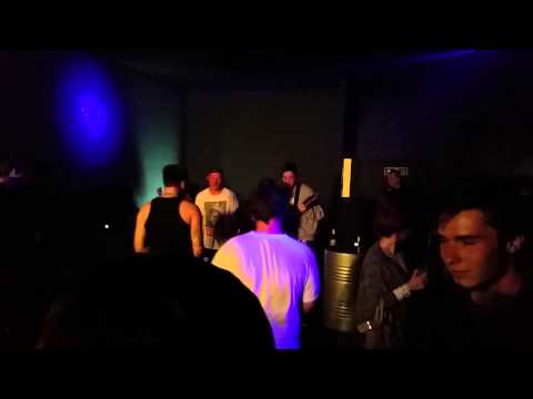 CARBINE - 0114 CLIP @ FARNHAM LICKED NIGHTCLUB [LIVE]