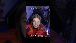 « Ça va faire crounch crounch dans ma bouche »😂 #shorts #cricket #miam #ark #drole #twitch #qc