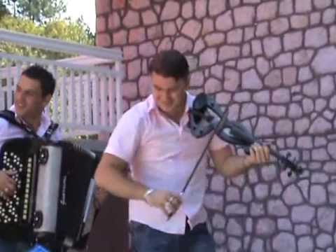 Braca Gavranovic - Nemoj mala igrat se s Bosancem - (Official video 2009)
