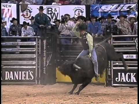 Kelly Armstrong 87.5 on DeWalt Challenge 2002 PBR Finals