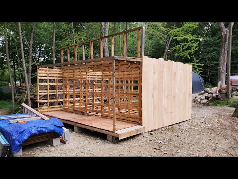 Pallet Build 6: Front Upper Façade. Building a Western Town.