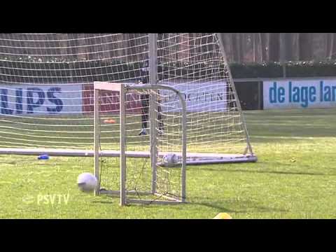 Vonken vliegen er vanaf op training