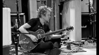 Deryck Whibley (Sum 41) - Blood in my eyes (Acoustic)