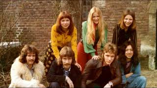 Pussycat   Teenage Queenie