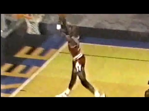 Michael Jordan 21pts 5rebs 5asts vs Bucks (1984)