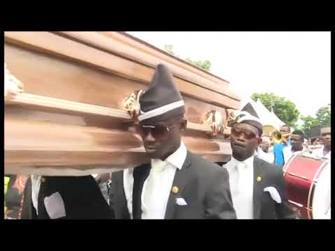 Idiota na drodze i taniec z trumną / DRIVING IDIOT ASTRONOMIA COFFIN MEME