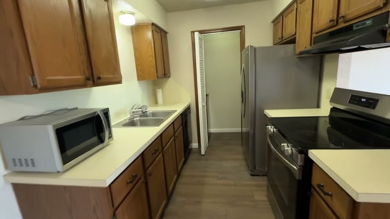Video Tour Thumbnail