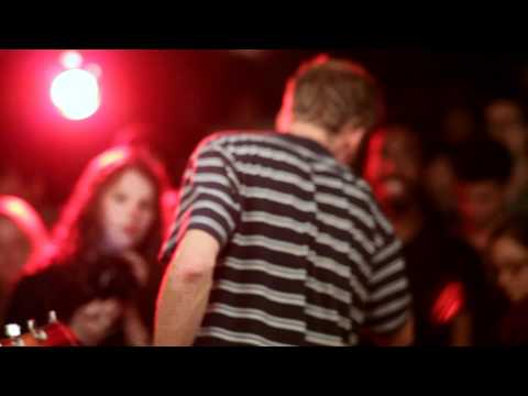 Royal Headache - Psychotic Episode (Live)
