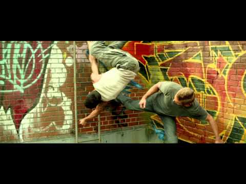 BRICK MANSIONS - Bande-annonce (2) VOST