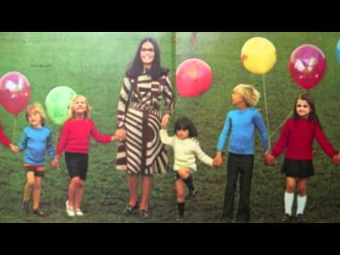 download lagu mp3 mp4 Un Haricot Dans L Oreille Nana Mouskouri, download lagu Un Haricot Dans L Oreille Nana Mouskouri gratis, unduh video klip Un Haricot Dans L Oreille Nana Mouskouri