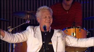 Icehouse - Crazy  { Sound Relief Sydney, 14-3-2009 }