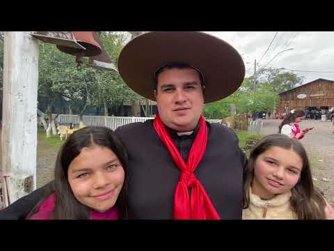 Parte 2 Acampamento Farroupilha abençoado pelo Padre Felipe, em São Leopoldo RS