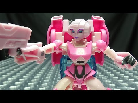 Cyberverse Deluxe ARCEE: EmGo's Transformers Reviews N' Stuff
