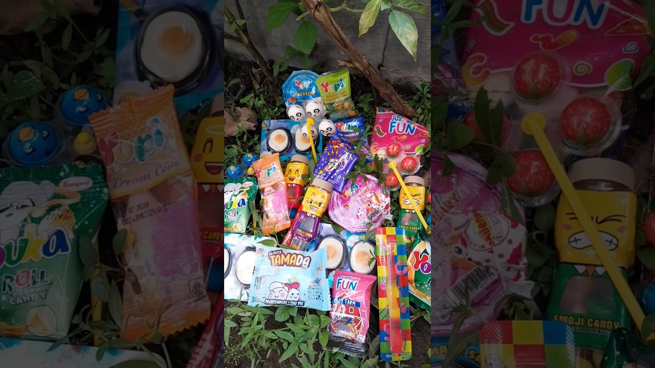 Hunting and sharing YUPI ICE CREAM CONE with child. #shorts