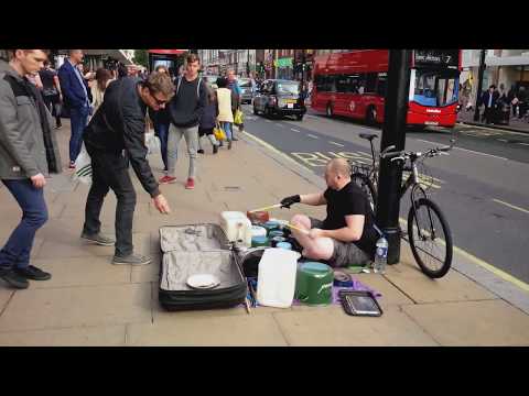 Amazing Street Drummer Plays on Buckets, Pots & Pans @ Oxford Street, London 2017