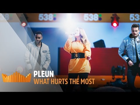 Pleun - What Hurts The Most | Live op 538Koningsdag 2017