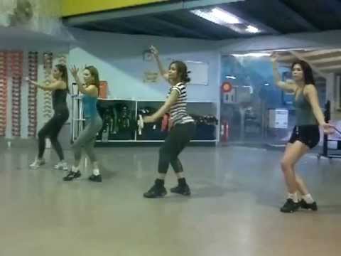 Aerodance Brasil ensaio para festa de debutantes da Fiat