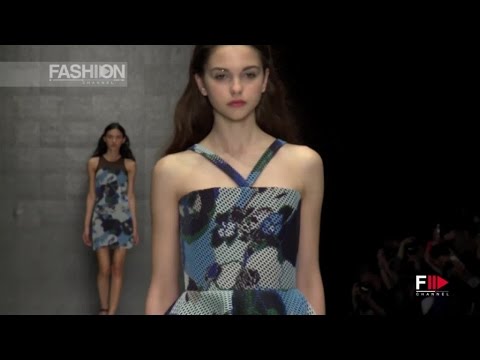 YASYA MINOCHKINA Mercedes-Benz Fashion Week Russia Spring 2016 by Fashion Channel