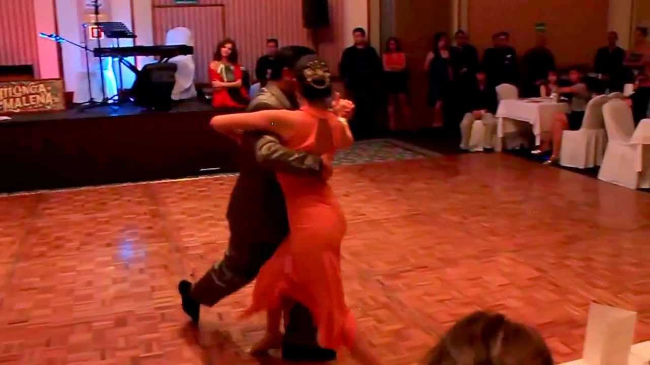 Alexander Sossa y Anel Marron - Muchachos arranquemos para el centro