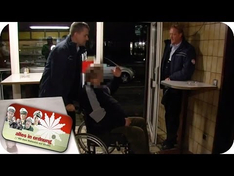 Ordnungsamt wirft Rollstuhlfahrer aus Imbiß | Alles In Ordnung