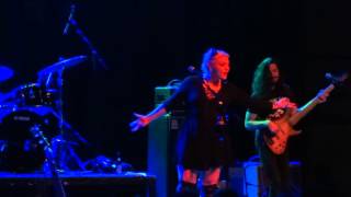 Elle King - Under The Influence - Live at Majestic Theater in Detroit, MI on 1-27-16
