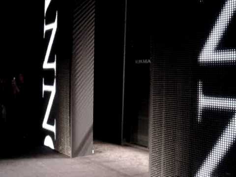 ERMANNO SCERVINO FASHION SHOW FALL-WINTER 2009-10 ,Special Guest Elisabetta Gregoracci